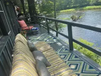 Relaxing Cabin on the Beaverkill River—A Fisherman’s Paradise Roscoe NY—