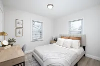 1 Mile from Downtown l Pet Friendly l Hot Tub