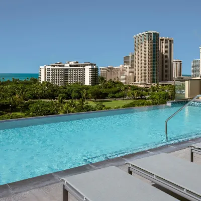 Marriott Vacation Club, Waikiki Отели рядом с достопримечательностью «Ботанический сад Фостер»
