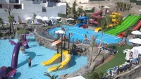 Villa Torcal 3, Heated pool , wifi, walk to bar! BBQ, Petfriendly