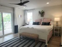 NEW! Tim's Ford Lakefront Home