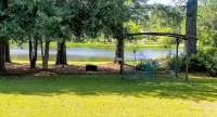 COZY WATERFRONT COTTAGE WITH BEAUTIFUL VIEWS-PET-FRIENDLY - 3-Star