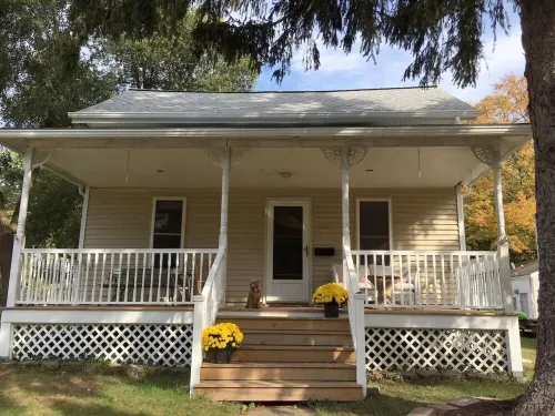 Charming, Spacious House Near Lake Michigan