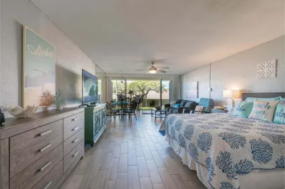 Popular 5 Star Studio Weekly & Monthly Discounts, Beach Cabana, Walk to Whalers
