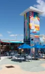 Beach Bliss~Walk to Beach & Times Square~Private Pool