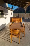 Modern mountain view house w/ private hot tub!