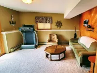 Spacious family home with quick & easy access to outdoor trails. Hotels in Two Harbors