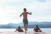 Fairway Retreat with Hot Tub on the Golf Course Hotels in Ponderay