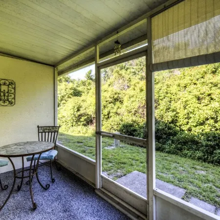 Long Stays Welcome ~ Pet Friendly
