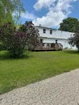 Restored farm house by amazing Kelly Lake and all of it's amenities!
