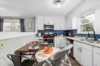 Separate Apt. w/ High End Comfortable Beds! Apt. C