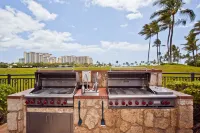 Luxurious, Spacious, High-end Beachfront Vacation Villa Free Parking