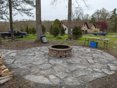 Tao Estate in Catskills : Close to Hiking & Nature & Pet Friendly Hotels near Peekamoose Mountain