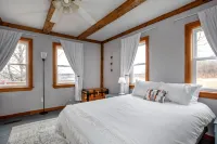 Coastal Maine Cozy Farmhouse for Family Vacations & Wedding Ceremonies Hotels near North Of The Border