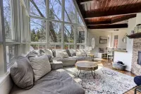 Family & Pet Friendly Cabin w/ AC in Lake Arrowhead - Midweek Stay 3, Pay 2 Deal