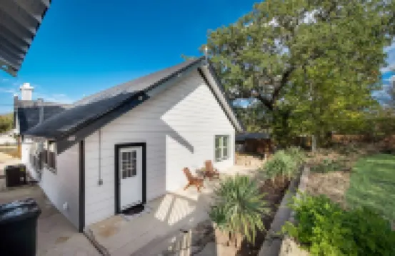 Beautiful 1930s Mineral Wells Home, Near Downtown!