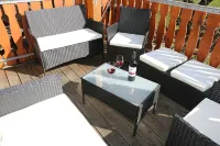 Large vacation apartment, wonderful view of the countryside, approx. 6 km from Lake Constance