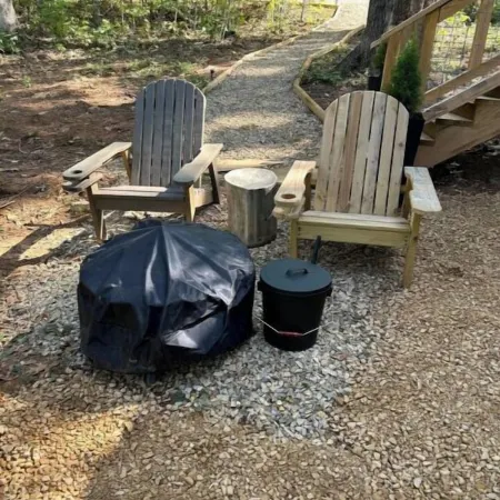 Bear Top Junior Small Cabin w EV Charger