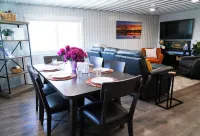 Peaceful Private Loft in Central Location