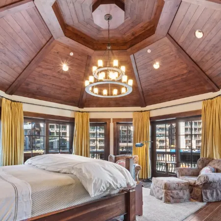 One Willow Bridge Road - 4 Bedroom Penthouse