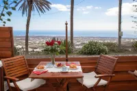 FINCA LA CASITA - LANZAROTE. PRIVTE SAUNA AND PRIVATE JACUZZI. POOL.WIFI.GOLF