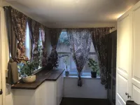 Pet friendly Bungalow. Close to Downtown and Mountains!