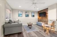 • Oceanside condo ON Hampton Beach •