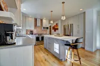 Olde Town Oasis: Pet-Friendly Luxury Just Two Blocks from Olde Town