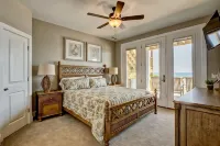 Spectacular 9 Bedroom Luxury Oceanfront sleeps 40  Heated Pool* + Hot Tub*!!