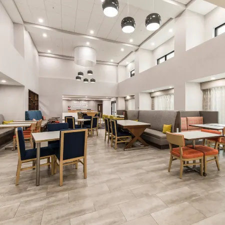 Hampton Inn & Suites by Hilton Benton Harbor