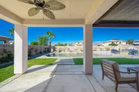 Beautiful 5 BR house with Olympic size Pool and SPA in Indio