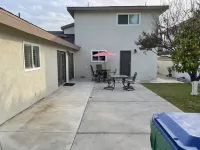 Adorable Brand New remodeled Tustin Cottage. Close to the 55/405/22 and 91 fwy.