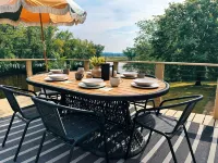 Private Isle-side, Waterfront Retreat with Stunning Views/Pet Friendly