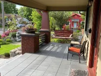 Spacious 1 Bedroom Apt in Alberta / Alameda Neighborhood - 民宿