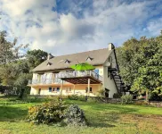 Comfortable apartment for 2 to 3 people. Hotels near Gallery M. Guenaizia