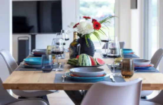 Coastal love! Modern DHH - with sister house up to 12 persons possible.