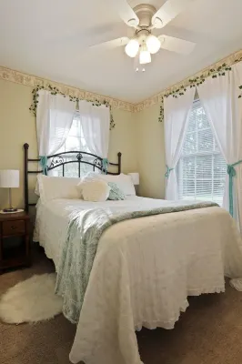 Lovely, Country Apartment, Just Minutes From Town