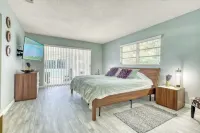 Luxury Heated Pool House near Siesta Key Beach and Downtown Hotels near The Mall at University Town Center