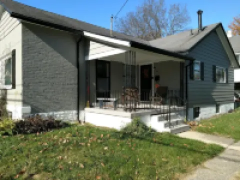Beautiful Home in South Park. Walk to UD Campus, Miami Valley Hospital, Downtown