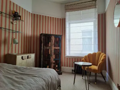 Interior Designed Luxury Home in Central London 布盧姆茨伯里住宿飯店