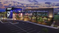 Glendale Getaway- Walking distance to the Stadium