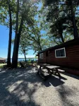 Lake Cabin Resort - Cabin 1 - Chalets