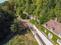 Luxury House on the Chateau des Ormeaux's park.