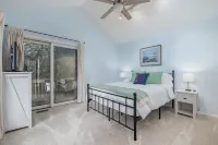 Downtown Delight with Lake Views & Close to Ski Hills!