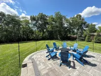 "Stay 'n Play" in Mason - Game Room/ 4 Season Room/ Wooded Private yard/ Firepit