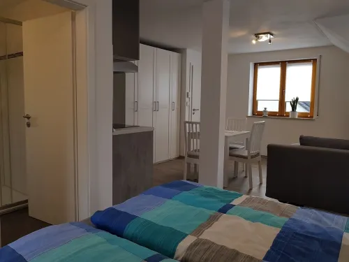 Modern apartment with good transport links near the fair