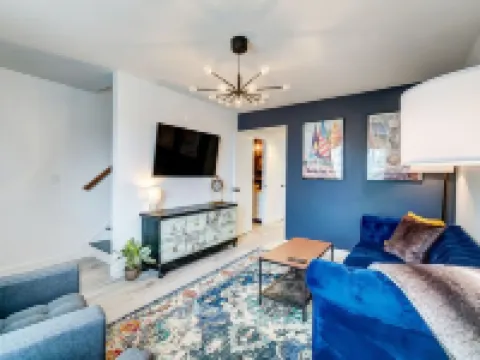 Sleepy Nook - Remodeled with Comfort & Style - Steps from Spooky Nook Hamilton Hotele w: Hamilton