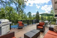 Hershey Attractions! Hot Tub, Fire Pit, Pool, Game Room and 15 Mins To Hershey!