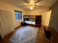 AMAZING CABIN IN THE WOODS Hotels near Meteor Crater Natural Landmark