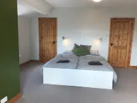 NEW, Quiet rural location, large enclosed garden,log burner, access to Kendal